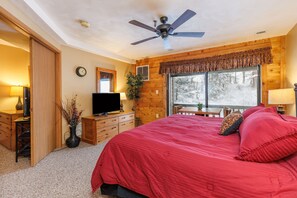 Condo, 3 Bedrooms | Iron/ironing board, cribs/infant beds, free WiFi - Seven Springs Ski Resort (Champion)