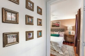 4 habitaciones, tabla de planchar con plancha y wifi gratis