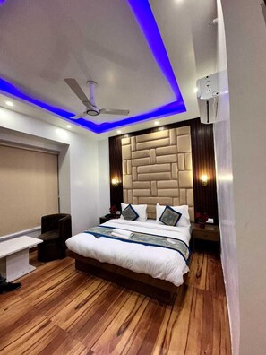 標準客房 | 低過敏寢具、迷你吧、書桌、筆電工作空間