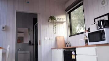 Fridge, microwave, stovetop, toaster