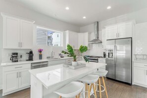 Fridge, microwave, oven, stovetop - Modern Coastal Escape with Fire Pit & Pool Access (Inlet Beach)