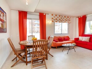 Maison, 3 chambres, terrasse | Coin séjour