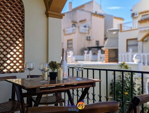 Outdoor dining - Traditional 3 Bed Quad House, Playa Flamenca PF5 (Orihuela)