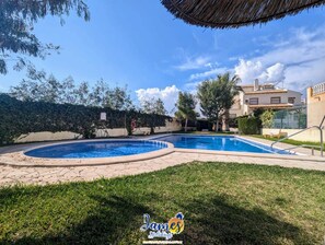 Pool - Traditional 3 Bed Quad House, Playa Flamenca PF5 (Orihuela)