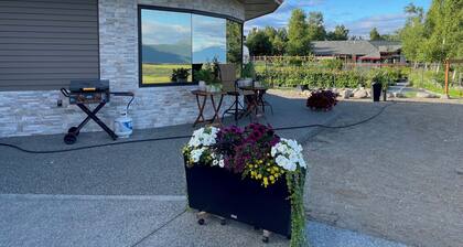 Quiet Winter Getaway, Unplug and take in the view