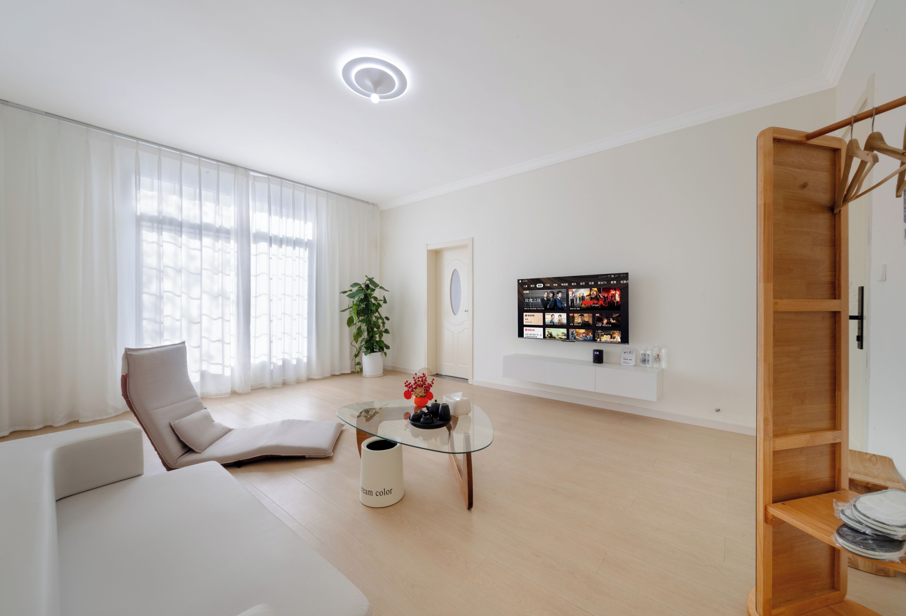 Elite Townhome, Patio, Park View | Blackout curtains, iron/ironing board, free WiFi