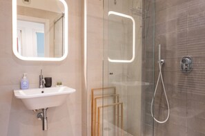 Dusche, Bidet