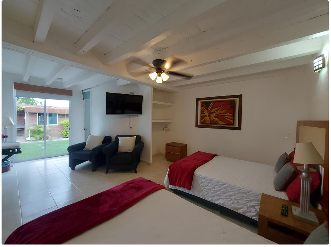 Basic Triple Room | Free WiFi