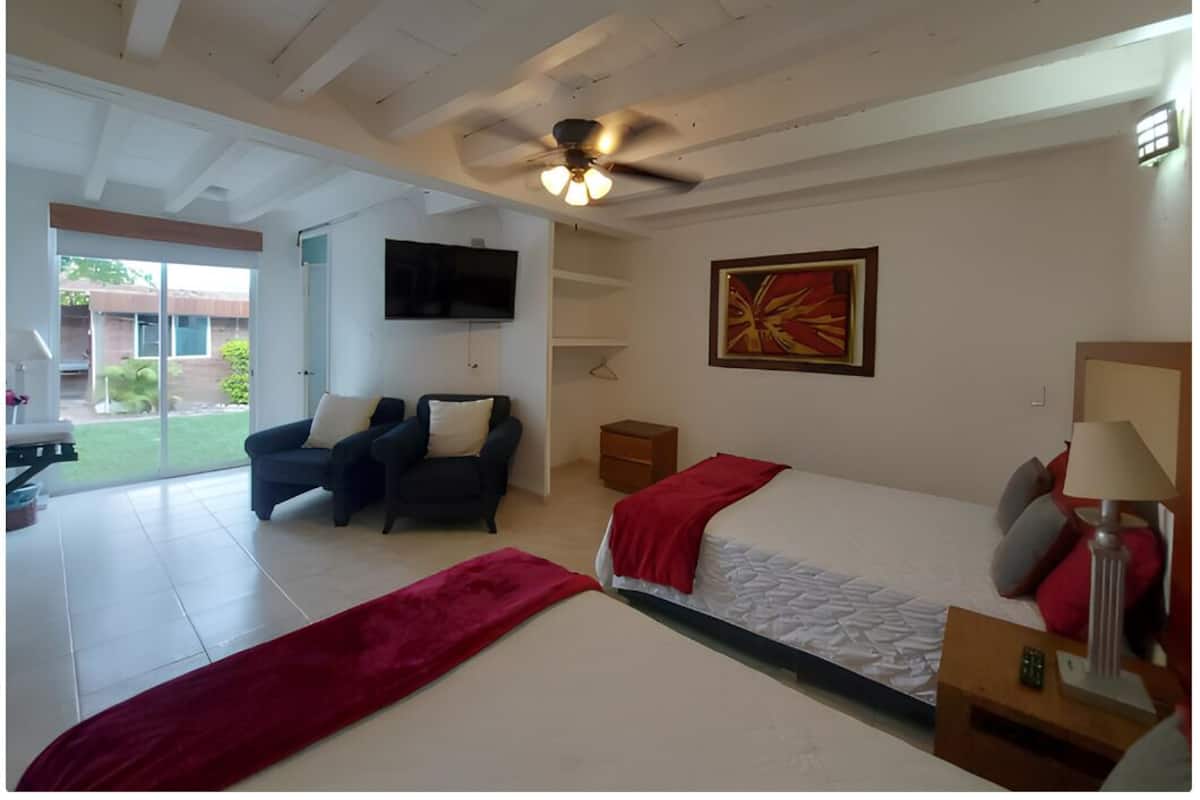 Basic Triple Room | WiFi (free)