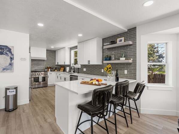 Microwave, oven, stovetop, dishwasher