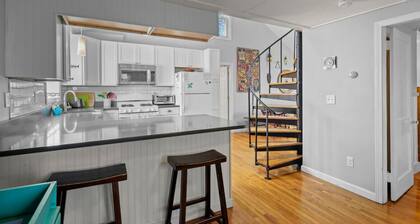 House in the Heart of Woods Hole