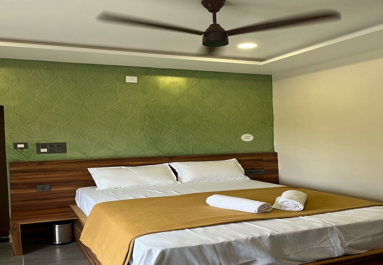 ملاءات من القطن المصري وأغطية فراش متميزة ومكتب وواي فاي مجانًا