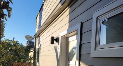 Cozy studio with WiFi and AC in charming San Luis Obispo