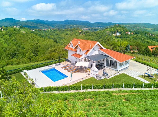 Villa (Three Bedorom Villa with Outdoor Swim) | Exterior