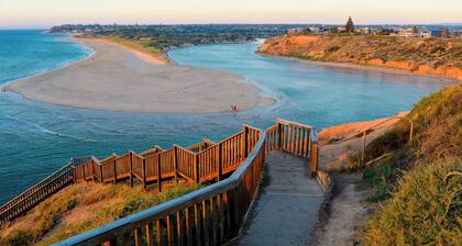 EcoFriendly Scandinavian Retreat Near McLaren Vale