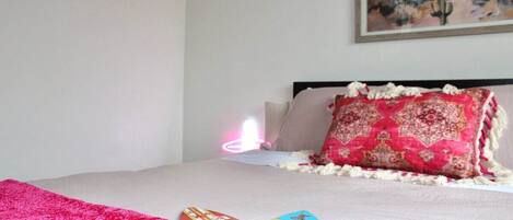 2 chambres, Wi-Fi gratuit, draps fournis