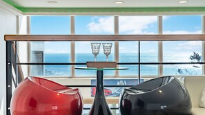 Basic Room, 1 Bedroom (Room 201 (Ocean View/Pool Villa)) | 1 bedroom, free WiFi - Pohang Blue Hill Pension (Pohang)