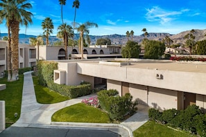 Exterior - Iconic Shadow Mountain Resort | Tennis | Celebrity playground with stunning views & prime location! (Palm Desert)