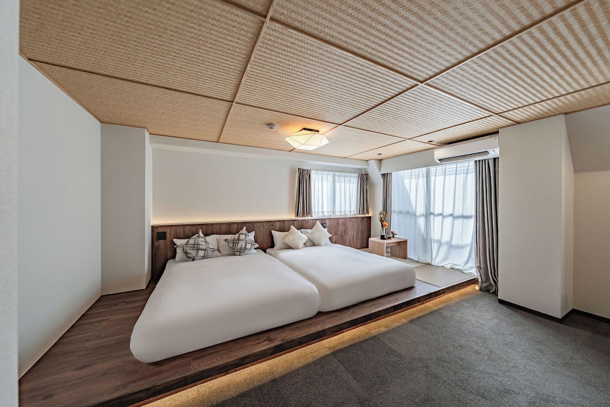 1 bedroom, blackout curtains, free WiFi