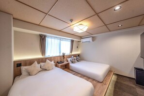 Twin Room, 2 Double Beds, Non Smoking - Apartment hotel 11 Yasaka (Kyoto)