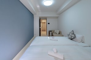 Twin Room, Non Smoking, Balcony | Free WiFi - Apartment Hotel 11 Osaka Dome (Osaka)