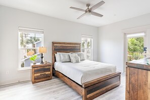 5 habitaciones, tabla de planchar con plancha y cuna de viaje