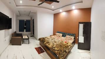 Economy Single Room | Free WiFi
