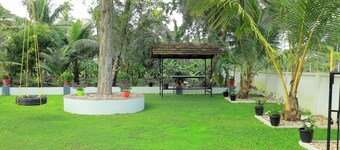 3-bedroom resort in phenomenal Kuttanad Taluk with WiFi, AC