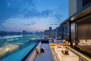 Premier Suite, River View | In-room safe, desk, laptop workspace, soundproofing