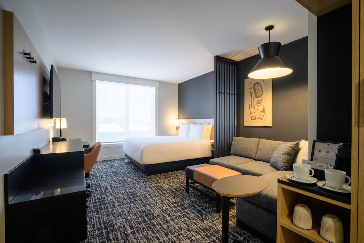 In-room safe, desk, laptop workspace, blackout curtains