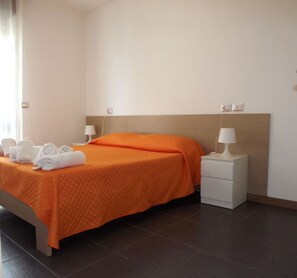 1 Schlafzimmer, Reisekinderbett, kostenloses WLAN