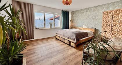 Apartment 'Dandelion' with Private Terrace and Wi-Fi