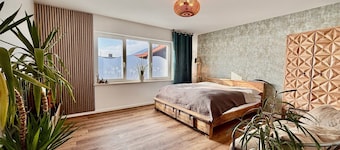 Apartment 'Dandelion' with Private Terrace and Wi-Fi