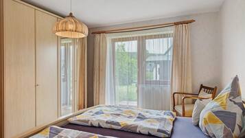 1 chambre, Wi-Fi gratuit, draps fournis