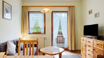 Fernseher, Stereoanlage