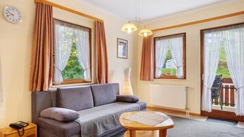 Fernseher, Stereoanlage