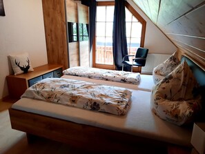2 habitaciones, wifi gratis y ropa de cama 