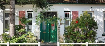 Apartment 'Die Kleine' with Private Garden and Wi-Fi