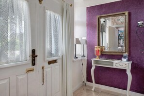 Interior - Apartment 'Die Kleine' with Private Garden and Wi-Fi (Schneverdingen)