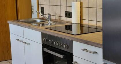 Ferienwohnung 'Zum Plauderbaum' mit privater Terrasse, privatem Garten und privater Außenwhirpool