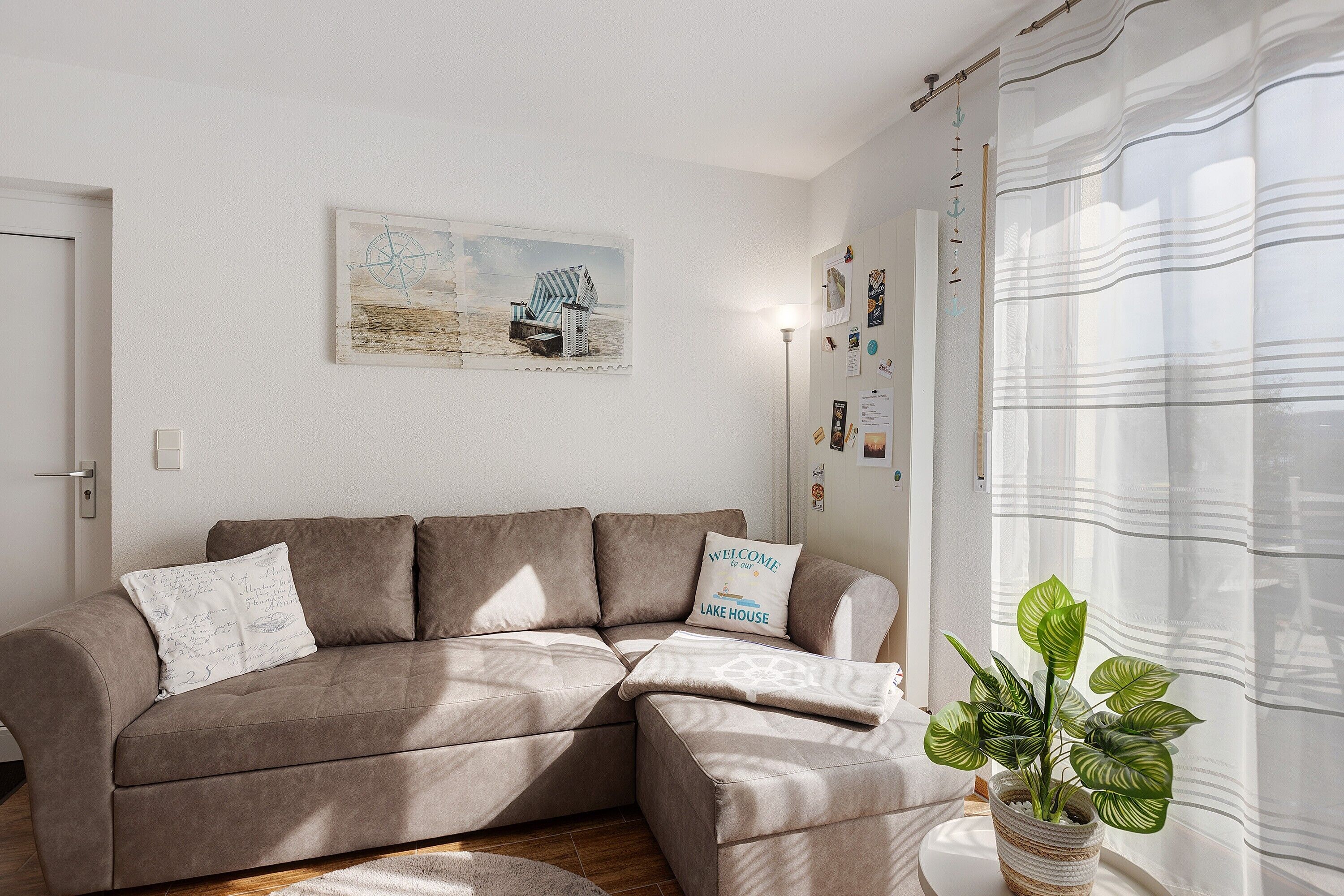 Télévision, jeux vidéo, lecteur de DVD, chaîne hi-fi