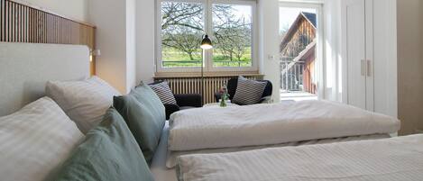 1 bedroom, free WiFi, bed sheets