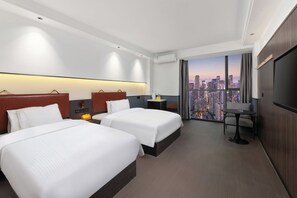 Basic Triple Room, City View | 1 bedroom, premium bedding, down comforters, pillowtop beds