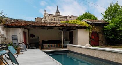 An exceptional house steeped in history to enhance your family memories
