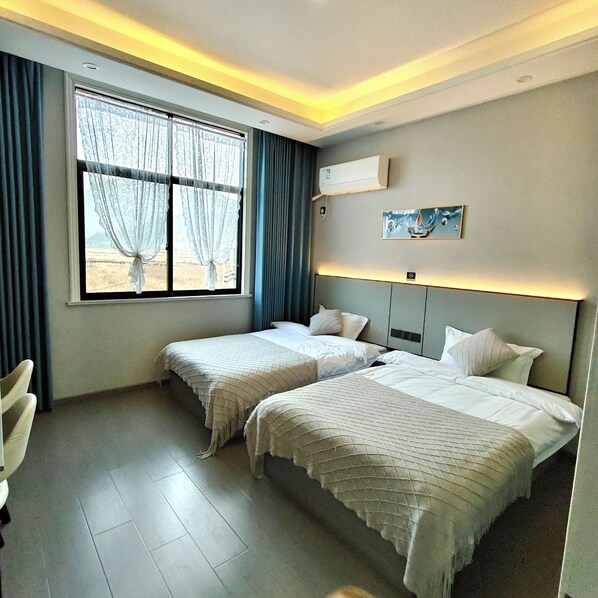 8 habitaciones, wifi y ropa de cama 