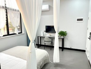 8 habitaciones, wifi y ropa de cama 