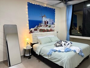 5 bedrooms, desk, iron/ironing board, free WiFi - Santorini in Msia 3000sqft TownVilla, rooftop BBQ, sunset lakeview, 5BR, 13pax (Puchong)