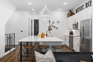 Interior - Sleeps 24, TWO Adjacent Homes - Only 3 miles to Broadway (Nashville)