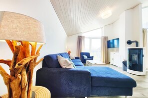 TV connectée, cheminée