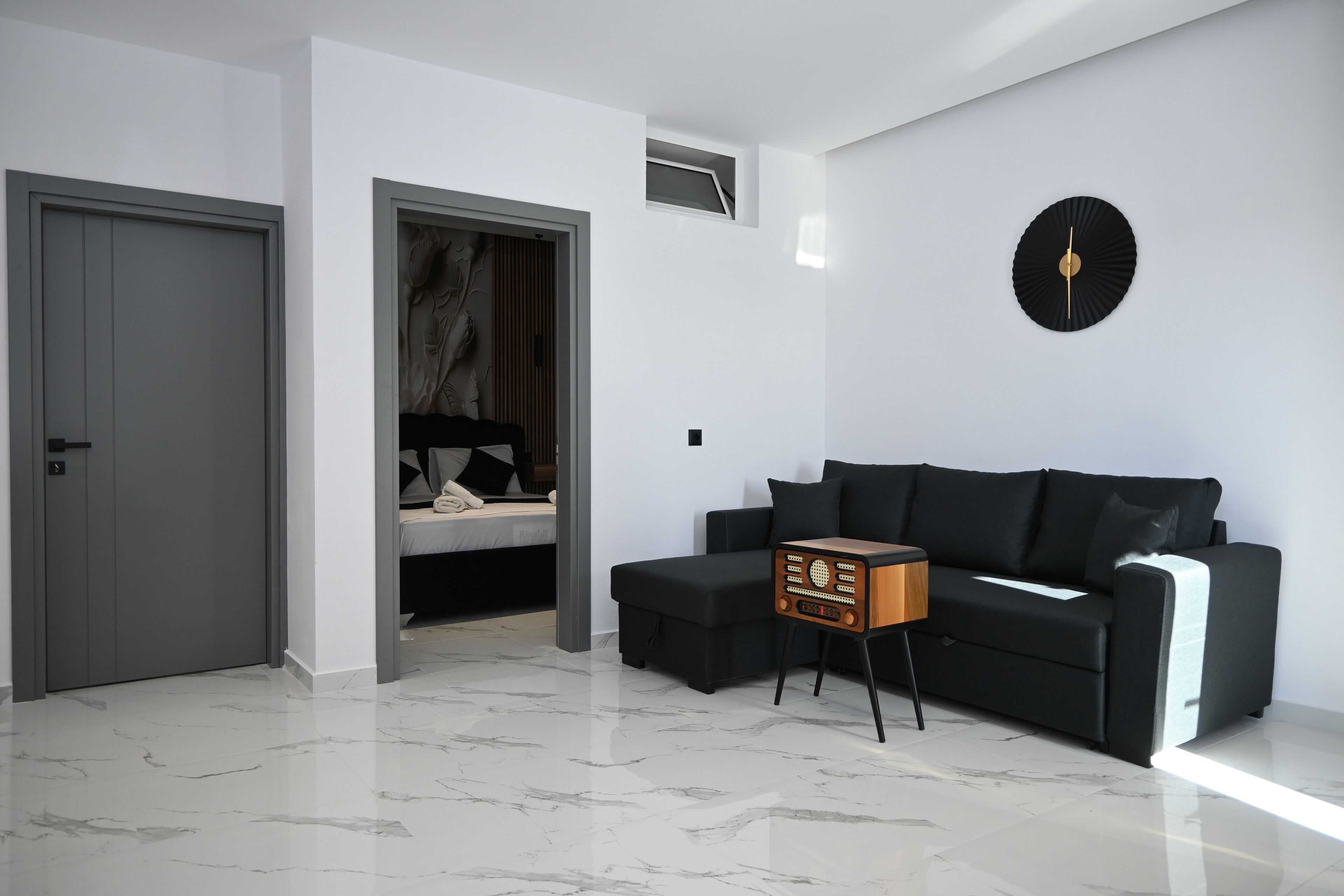 Habitación familiar, vista al parque | Ropa de cama de alta calidad y caja de seguridad en la habitación 